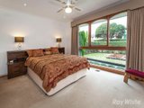 https://images.listonce.com.au/custom/160x/listings/21-camelot-drive-glen-waverley-vic-3150/836/01658836_img_06.jpg?4BL5LoBK2DE