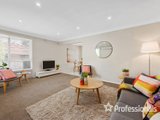 https://images.listonce.com.au/custom/160x/listings/21-cameron-road-croydon-vic-3136/648/01525648_img_03.jpg?_20Oi4UlSwg