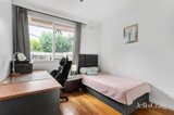 https://images.listonce.com.au/custom/160x/listings/21-carlton-street-mckinnon-vic-3204/383/01888383_img_07.jpg?RwCL0VbyKa4