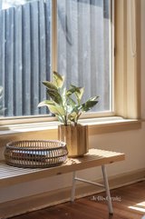https://images.listonce.com.au/custom/160x/listings/21-carlton-street-mckinnon-vic-3204/821/01115821_img_05.jpg?mUC2vcBwnNY