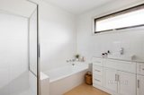 https://images.listonce.com.au/custom/160x/listings/21-carool-road-carnegie-vic-3163/711/01718711_img_09.jpg?Zd6eBaRK5u8