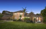 https://images.listonce.com.au/custom/160x/listings/21-carronvale-road-mooroolbark-vic-3138/769/01929769_img_03.jpg?Y7I036zgMH8
