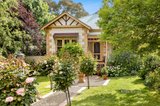 https://images.listonce.com.au/custom/160x/listings/21-chapel-street-maldon-vic-3463/109/01325109_img_03.jpg?9QTmQSVXuw0