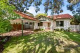 https://images.listonce.com.au/custom/160x/listings/21-charles-street-glen-iris-vic-3146/978/01131978_img_01.jpg?ju_V8hP002U