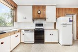 https://images.listonce.com.au/custom/160x/listings/21-chester-street-surrey-hills-vic-3127/337/01685337_img_05.jpg?yzvwRmRZ4p0