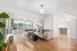 https://images.listonce.com.au/custom/160x/listings/21-clontarf-crescent-templestowe-vic-3106/009/01832009_img_05.jpg?tZp9ge2DgbU
