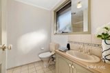 https://images.listonce.com.au/custom/160x/listings/21-cobbitty-court-boronia-vic-3155/003/01902003_img_08.jpg?v1kNZ6kjLww