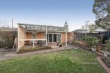 https://images.listonce.com.au/custom/160x/listings/21-coomleigh-avenue-glen-waverley-vic-3150/523/01561523_img_12.jpg?wLlZd9b-p6g