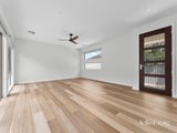 https://images.listonce.com.au/custom/160x/listings/21-cora-court-mount-waverley-vic-3149/092/01881092_img_01.jpg?mpKIJx5Xq70
