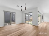 https://images.listonce.com.au/custom/160x/listings/21-cora-court-mount-waverley-vic-3149/092/01881092_img_08.jpg?EZLLpjmkVLQ