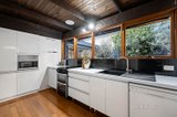 https://images.listonce.com.au/custom/160x/listings/21-cumberland-court-forest-hill-vic-3131/807/01583807_img_04.jpg?inp-xFL76-o