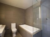 https://images.listonce.com.au/custom/160x/listings/21-danks-street-albert-park-vic-3206/926/01731926_img_04.jpg?hR55-USWjlc