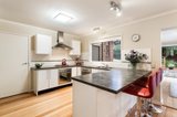 https://images.listonce.com.au/custom/160x/listings/21-dellfield-drive-templestowe-lower-vic-3107/422/00913422_img_03.jpg?tGEHUyh3TwE