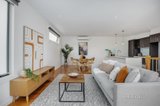 https://images.listonce.com.au/custom/160x/listings/21-derreck-avenue-bulleen-vic-3105/938/01534938_img_02.jpg?7ZV0vR4HNQs