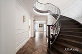 https://images.listonce.com.au/custom/160x/listings/21-dight-avenue-balwyn-north-vic-3104/693/01927693_img_02.jpg?KNUv28cuaa0