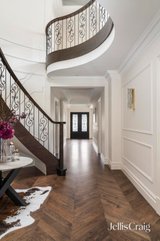 https://images.listonce.com.au/custom/160x/listings/21-dight-avenue-balwyn-north-vic-3104/693/01927693_img_06.jpg?mAX7E_Oq9tc