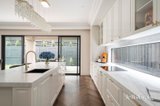 https://images.listonce.com.au/custom/160x/listings/21-dight-avenue-balwyn-north-vic-3104/693/01927693_img_11.jpg?_nYgifZEzmg