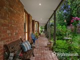 https://images.listonce.com.au/custom/160x/listings/21-dobell-place-mooroolbark-vic-3138/749/01525749_img_02.jpg?5uc65xaGxUw