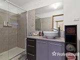 https://images.listonce.com.au/custom/160x/listings/21-dobell-place-mooroolbark-vic-3138/749/01525749_img_14.jpg?b8tkueA-T7o