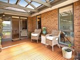 https://images.listonce.com.au/custom/160x/listings/21-drovers-court-vermont-south-vic-3133/715/01658715_img_08.jpg?GnCmbJytud4