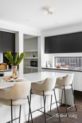 https://images.listonce.com.au/custom/160x/listings/21-dunstan-street-preston-vic-3072/844/01915844_img_12.jpg?fl1d3SjhH6g