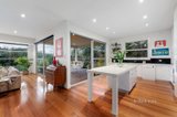 https://images.listonce.com.au/custom/160x/listings/21-eddys-grove-bentleigh-vic-3204/456/01254456_img_03.jpg?86EHWTSIHd0