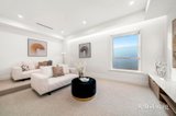https://images.listonce.com.au/custom/160x/listings/21-edith-street-glen-waverley-vic-3150/962/01898962_img_22.jpg?9I-7iKL_YZM