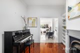 https://images.listonce.com.au/custom/160x/listings/21-empress-road-st-kilda-east-vic-3183/296/01948296_img_05.jpg?UBySv4CmVzw
