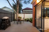 https://images.listonce.com.au/custom/160x/listings/21-esther-street-preston-vic-3072/702/01913702_img_12.jpg?AOzwRs6ucr0