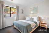 https://images.listonce.com.au/custom/160x/listings/21-esther-street-preston-vic-3072/702/01913702_img_13.jpg?eG3u-piGZr0