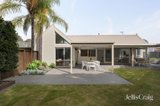 https://images.listonce.com.au/custom/160x/listings/21-eyre-street-reservoir-vic-3073/910/01956910_img_01.jpg?hgu7rxgeCMs