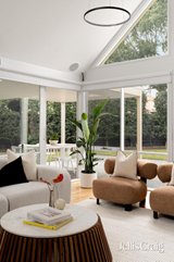 https://images.listonce.com.au/custom/160x/listings/21-eyre-street-reservoir-vic-3073/910/01956910_img_19.jpg?lWv4620n8KI