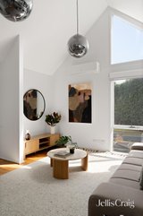 https://images.listonce.com.au/custom/160x/listings/21-eyre-street-reservoir-vic-3073/910/01956910_img_22.jpg?K_MFSSflLoU