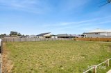 https://images.listonce.com.au/custom/160x/listings/21-ferrier-road-new-gisborne-vic-3438/326/01818326_img_05.jpg?r5rrSQMW0vA