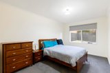 https://images.listonce.com.au/custom/160x/listings/21-frances-avenue-yarra-glen-vic-3775/259/01641259_img_06.jpg?V6IItuoTx04