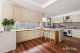 https://images.listonce.com.au/custom/160x/listings/21-gardiner-road-hawthorn-vic-3122/250/01890250_img_04.jpg?fiUl0rmsEG4