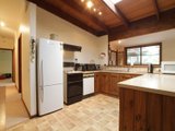 https://images.listonce.com.au/custom/160x/listings/21-george-street-kinglake-vic-3763/425/01525425_img_08.jpg?SDiVN2HNf4o