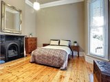 https://images.listonce.com.au/custom/160x/listings/21-gisborne-street-elsternwick-vic-3185/082/01794082_img_04.jpg?-JZru1sQ1Wk