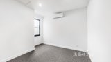 https://images.listonce.com.au/custom/160x/listings/21-glass-st-richmond-vic-3121/641/01899641_img_08.jpg?-MqFREO6CgA