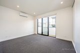 https://images.listonce.com.au/custom/160x/listings/21-glass-st-richmond-vic-3121/766/01831766_img_03.jpg?KxhvANZgwEQ