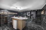 https://images.listonce.com.au/custom/160x/listings/21-glenbrook-avenue-malvern-east-vic-3145/892/01283892_img_11.jpg?pViNC9bnakc