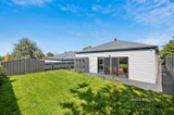 https://images.listonce.com.au/custom/160x/listings/21-grenville-street-daylesford-vic-3460/136/01896136_img_03.jpg?QGqngv395vQ