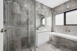 https://images.listonce.com.au/custom/160x/listings/21-grenville-street-daylesford-vic-3460/136/01896136_img_13.jpg?AZJSkff1JbM