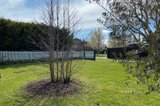 https://images.listonce.com.au/custom/160x/listings/21-grenville-street-daylesford-vic-3460/386/01571386_img_15.jpg?Vift1RAEjWo