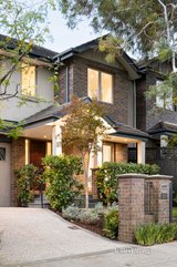 https://images.listonce.com.au/custom/160x/listings/21-guildford-road-surrey-hills-vic-3127/265/01685265_img_21.jpg?yEEWDGM6VGM