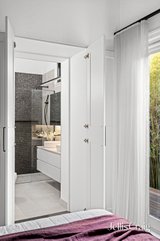 https://images.listonce.com.au/custom/160x/listings/21-heller-street-brunswick-vic-3056/239/01973239_img_21.jpg?66JxDLeVIqU