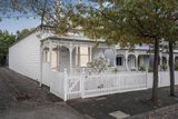 https://images.listonce.com.au/custom/160x/listings/21-henry-street-hawthorn-vic-3122/058/01741058_img_01.jpg?3z8RaCrnOuY
