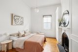 https://images.listonce.com.au/custom/160x/listings/21-henry-street-hawthorn-vic-3122/058/01741058_img_10.jpg?xz_aka61l-Q