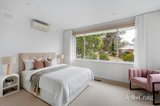 https://images.listonce.com.au/custom/160x/listings/21-hyacinth-street-briar-hill-vic-3088/442/01879442_img_14.jpg?NvXx7I078fg