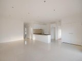 https://images.listonce.com.au/custom/160x/listings/21-iona-street-norlane-vic-3214/205/01699205_img_04.jpg?PLfHfWcp2AI